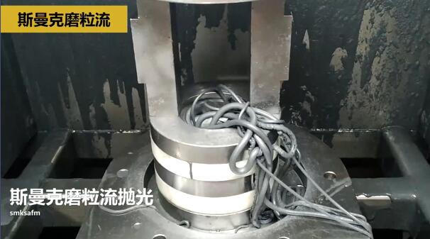 磨粒流對航空3D打印件拋光，切開看效果！